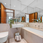 OL-LAT-Flat5LatitudeHouse-3